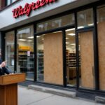 Chicago Won't Arrest the People Robbing Walgreens — But They WILL Arrest Walgreens for Leaving